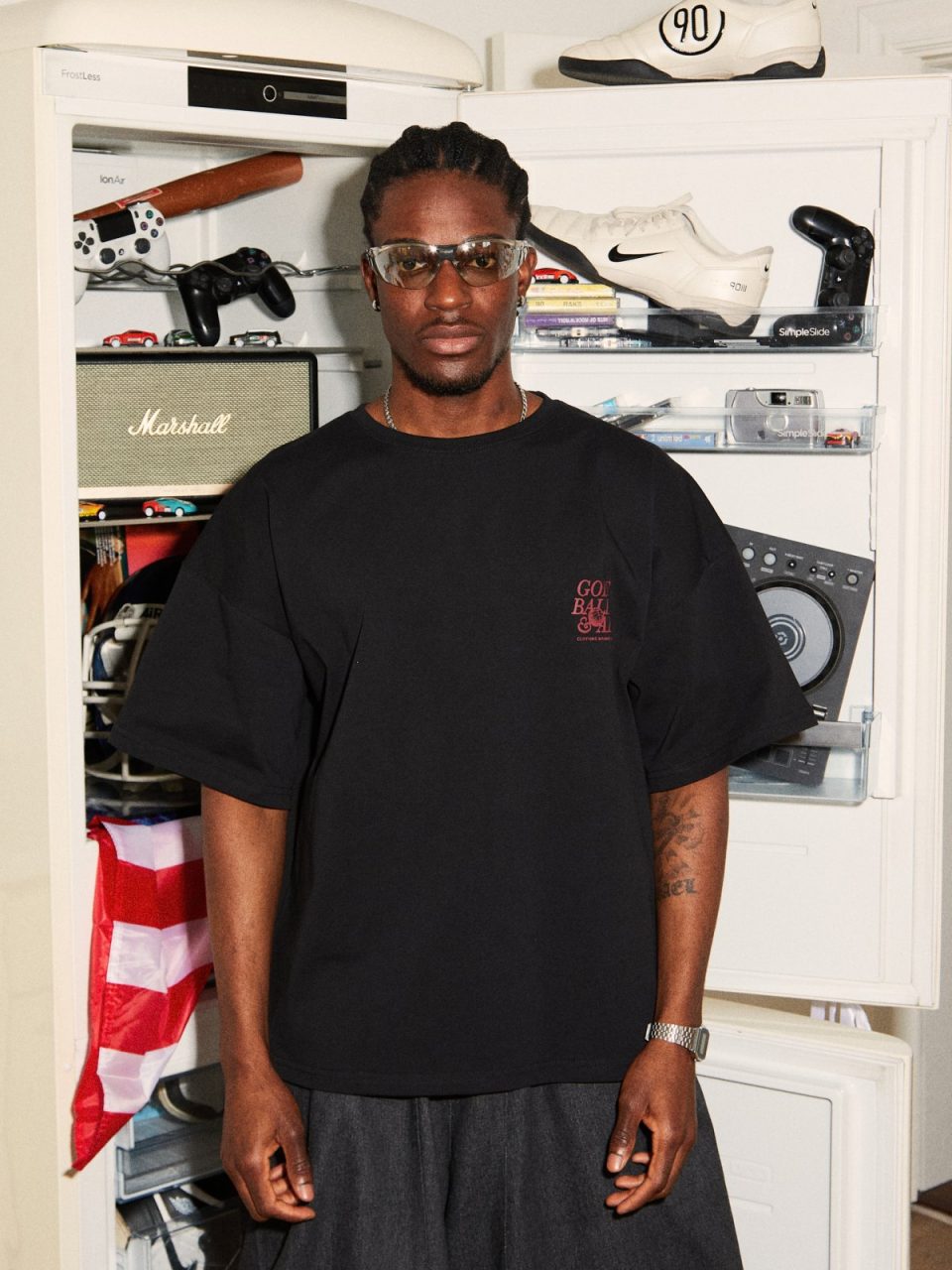 BLACK GOLF TEE
