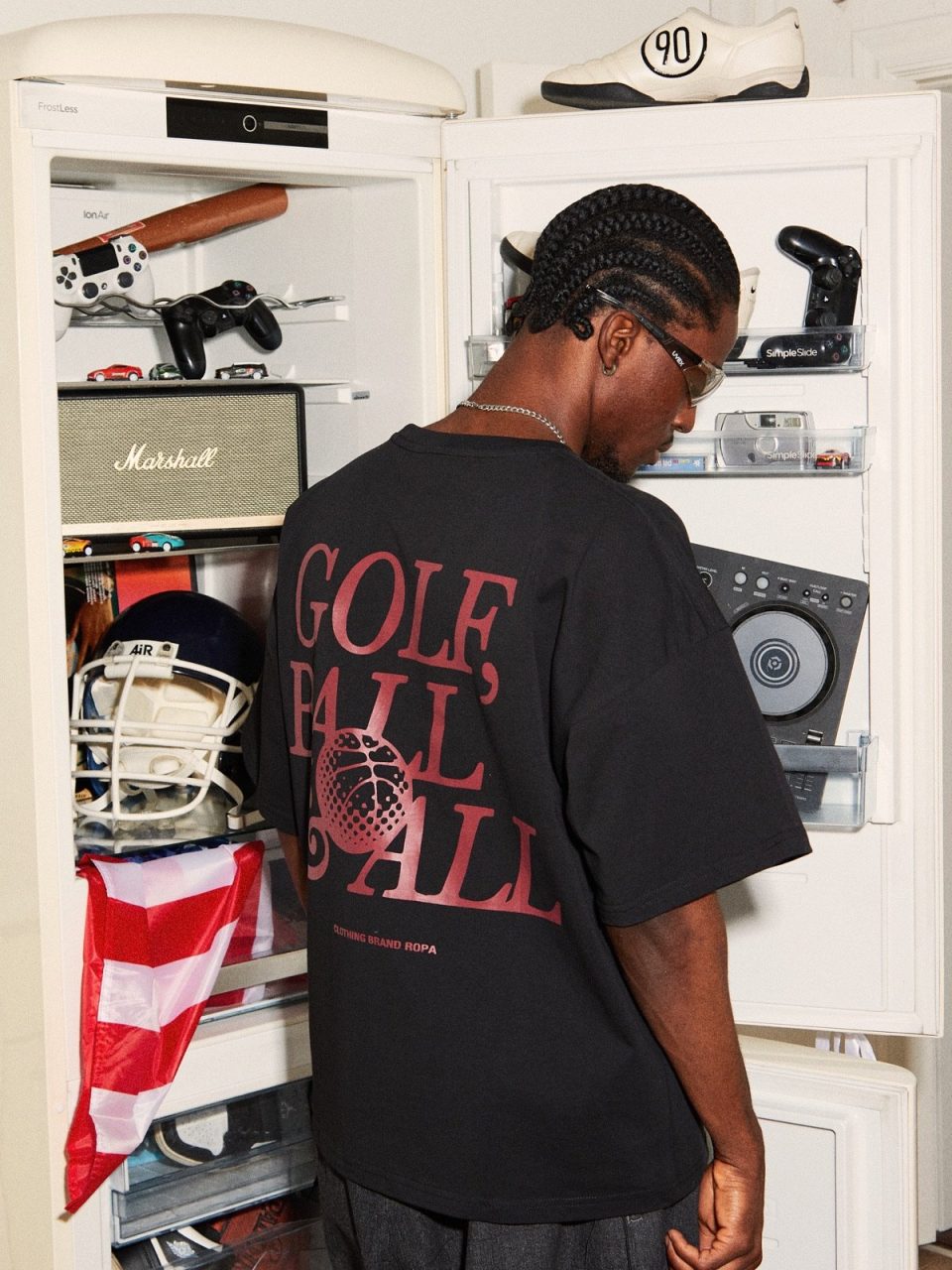 BLACK GOLF TEE