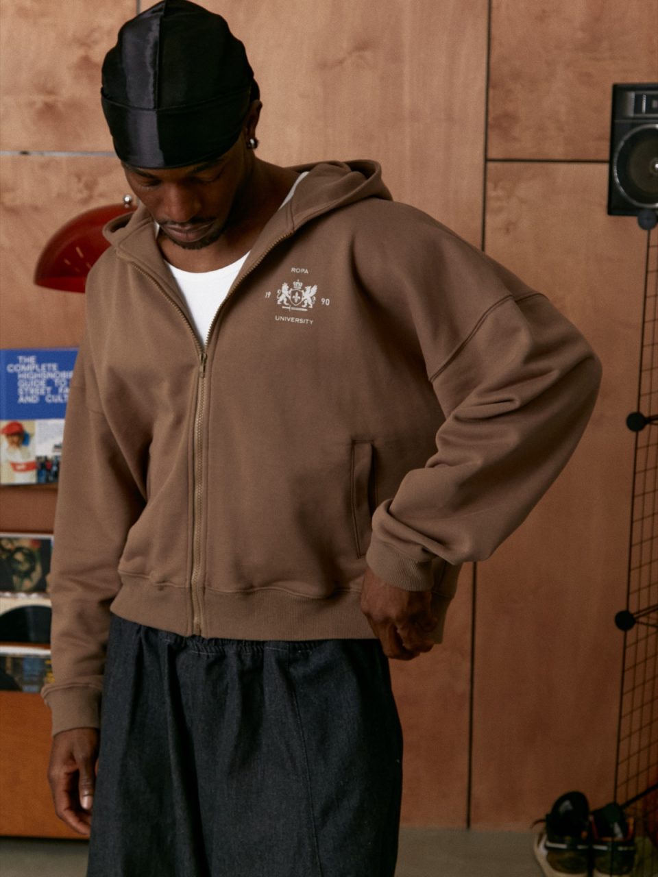 BROWN UNIVERSITY ZIP-HOODIE