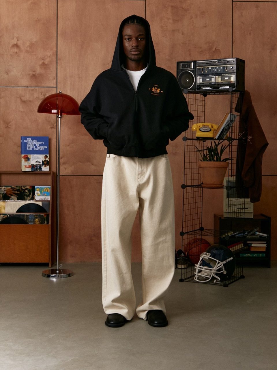 BLACK UNIVERSITY ZIP-HOODIE