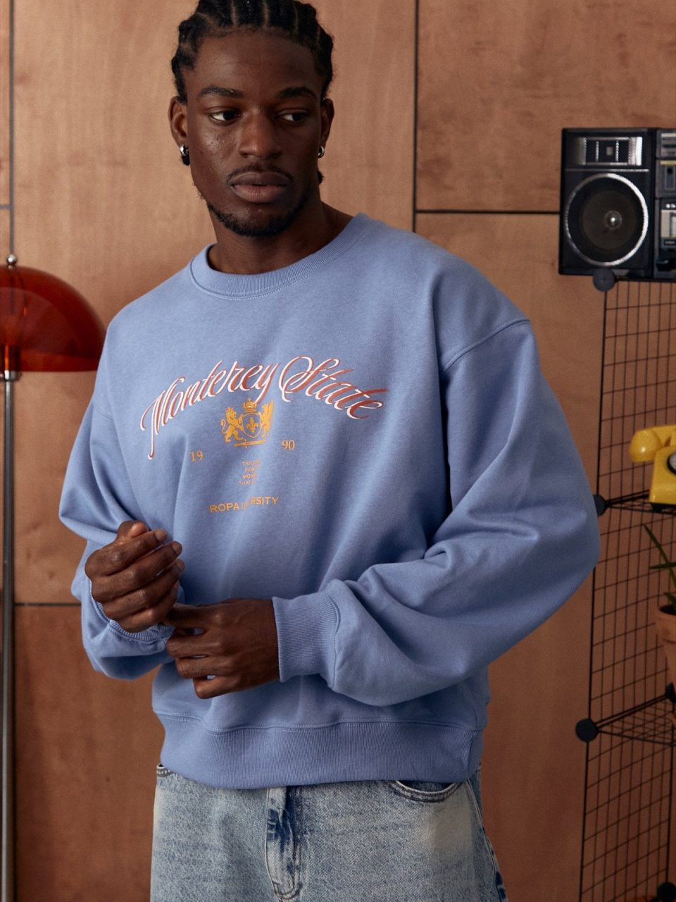 BLUE UNIVERSITY SWEATSHIRT