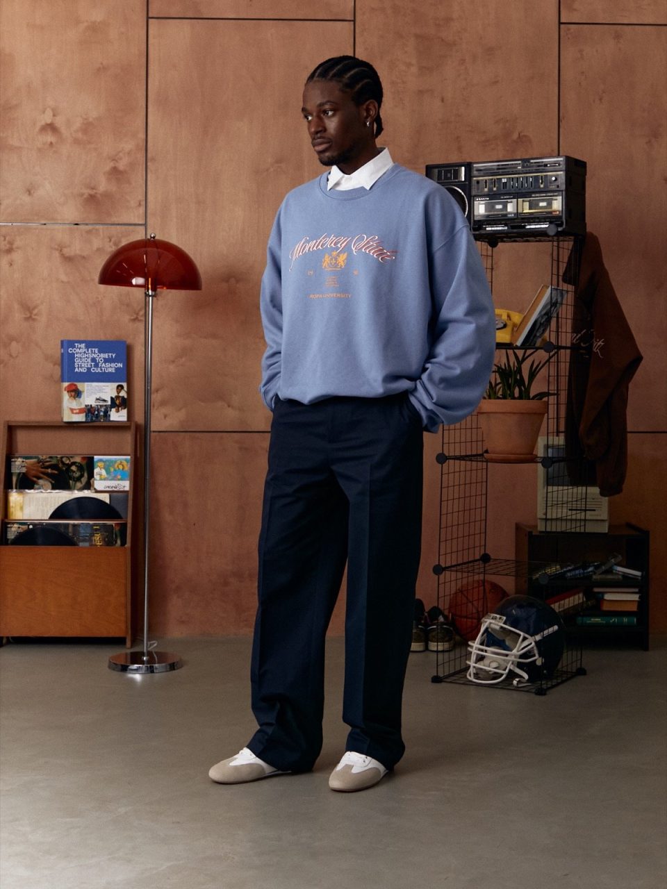 BLUE UNIVERSITY SWEATSHIRT