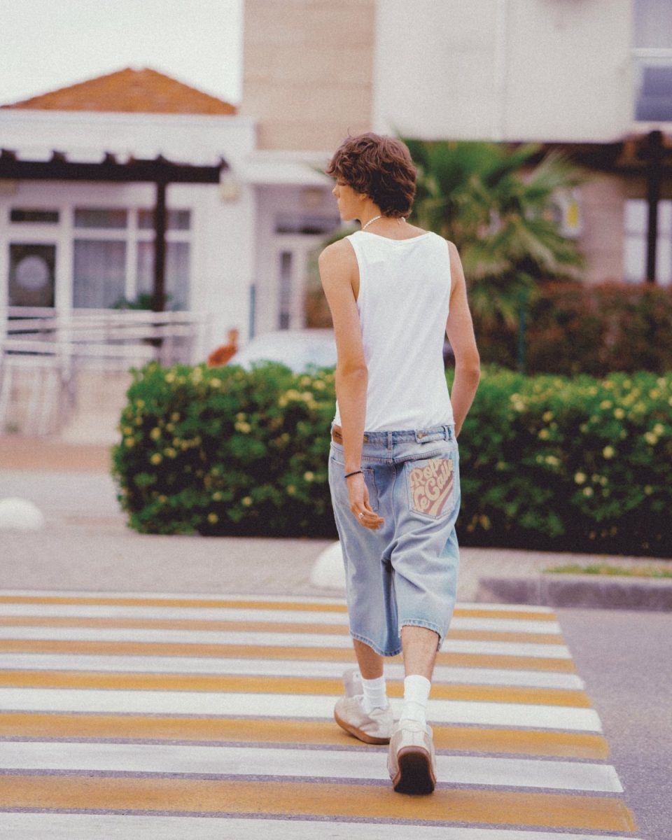 WASHED 90'S JEANS SHORTS